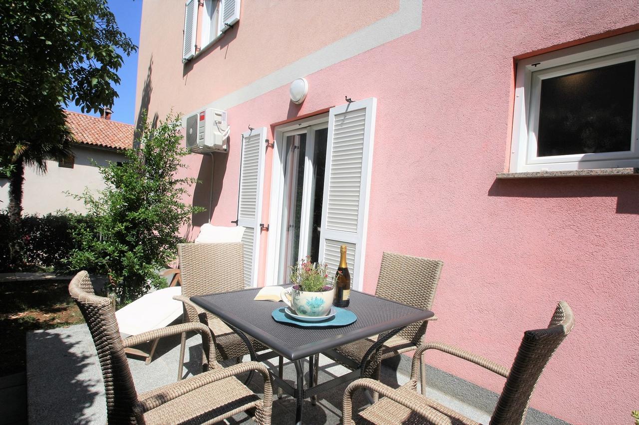 Apartment Amela Poreč Buitenkant foto